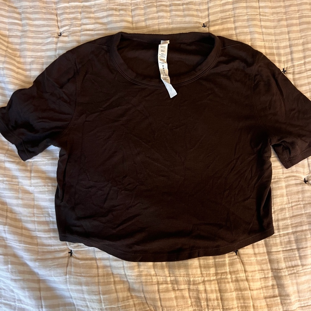 Lululemon Hold Tight Cropped Tshirt